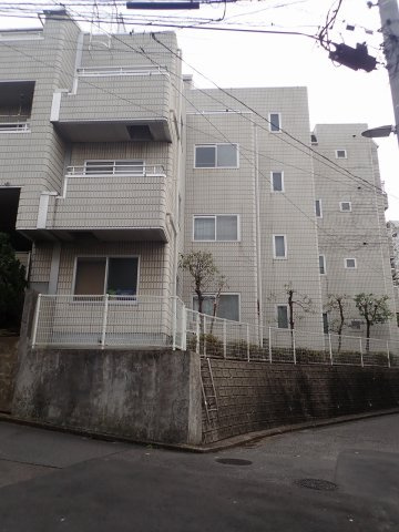 KT千石ハイツの外観