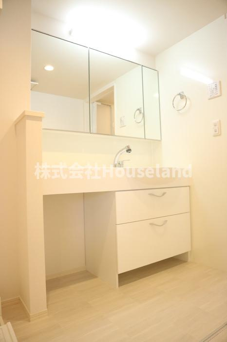 ノーブル希の洗面所