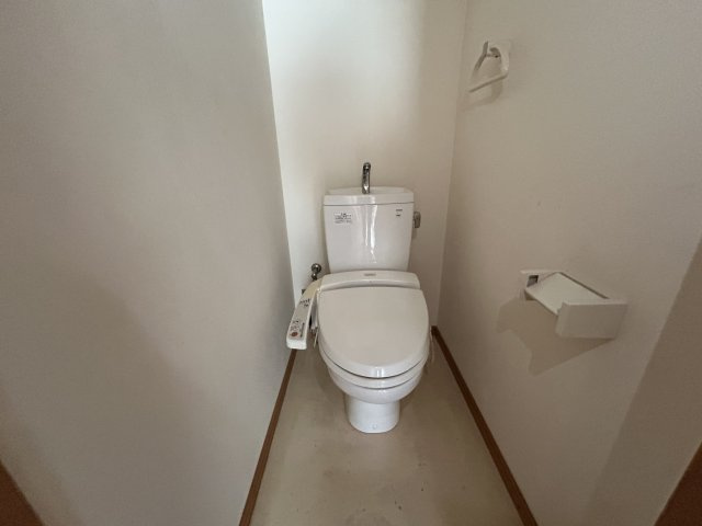 グランドメゾン八山のトイレ