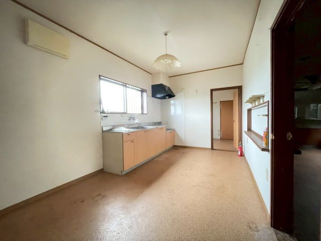 館山市薗　中古戸建のキッチン