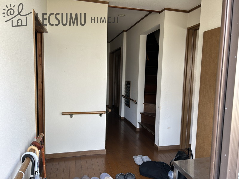 姫路市書写／中古戸建の玄関