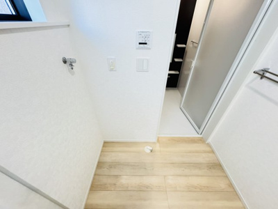 【ランドリースペース】 | 松戸市古ケ崎１丁目新築戸建【北部小学校：9分】 | 洗濯機置き場