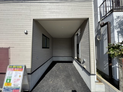 【駐車場】 | 松戸市古ケ崎１丁目新築戸建【北部小学校：9分】 | 愛車に優しいビルトインガレージ