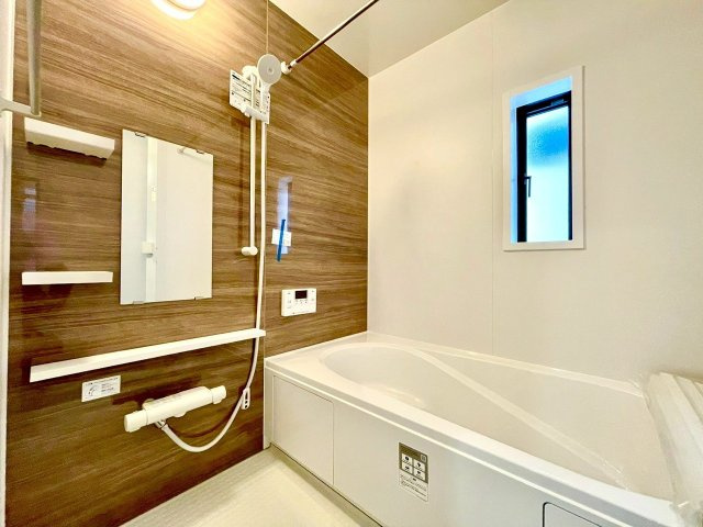 日々の疲れを癒すお風呂付です