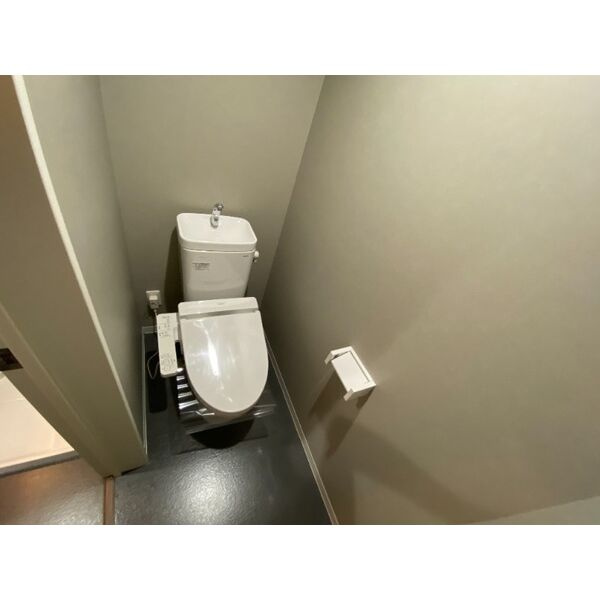 HARE千種(ハレチクサ)　名古屋市賃貸　仲介手数料無料のトイレ