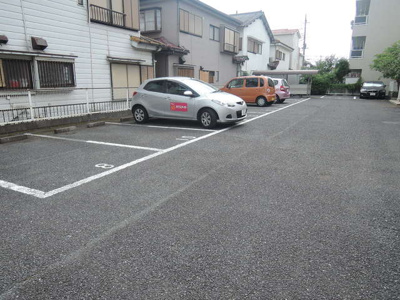 敷地内駐車場です★要空き確認