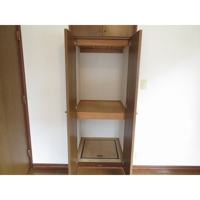 【収納】 | ハイツ・セシボン | 洋室　収納