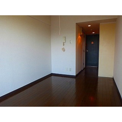 【居間・リビング】 | エルヴィーナ緑ヶ丘 | 洋室