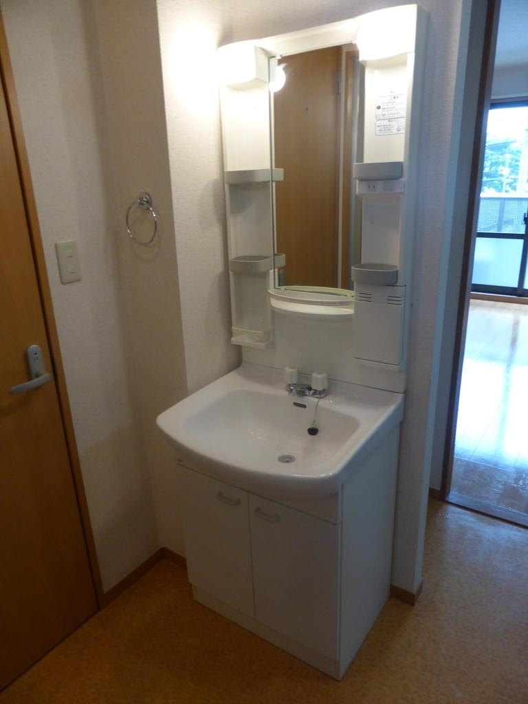 ベルフィーユ青葉台の洗面所|参考写真