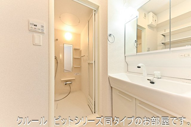 川越市アパートの洗面所