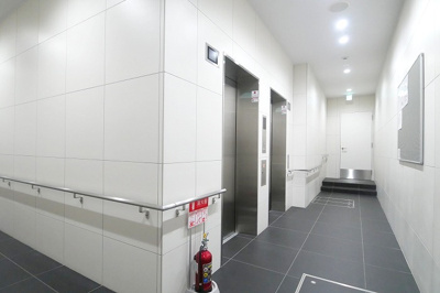 【外観】 | GENOVIA 東神田 green veil