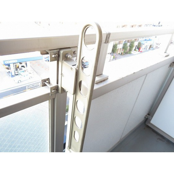 ラ・フロレスタ壱番館のその他|洗濯竿置場