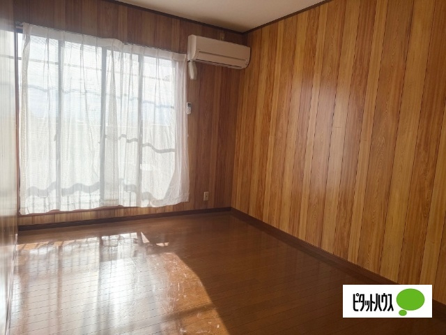 岡田ハイツAの居間・リビング|洋室へリフォーム済みです★