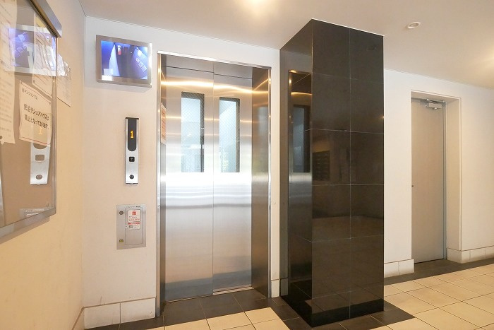 メゾン両国の外観