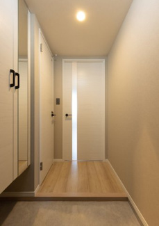 セブンイレブン博多三筑２丁目店 24時間営業 240m