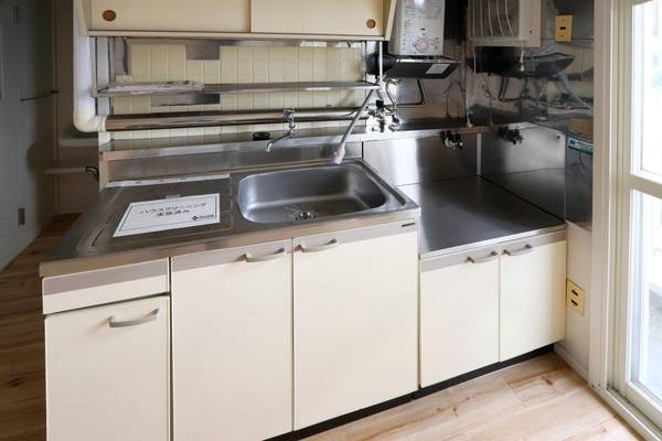 ビレッジハウス宮の沢8号棟のキッチン|ビレッジハウスの同一物件・同一タイプの間取りの写真です