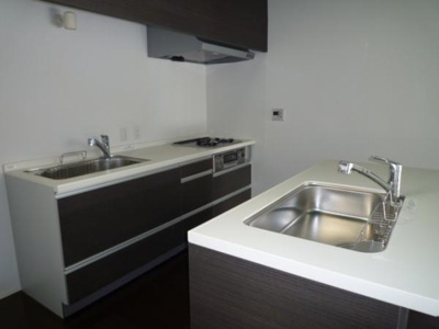 【キッチン】 | グランカーサ南青山