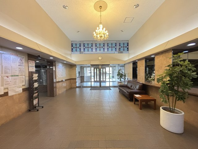 ライオンズステージ大島ウエストアクエアのエントランス