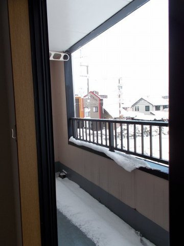 アルビトロＪのバルコニー|開放的で明るい空間を演出してくれるバルコニーです