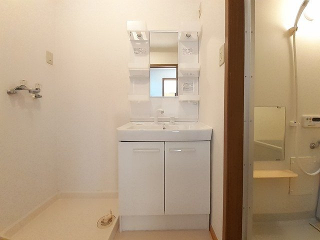 ヴィラ・アンジェＢの洗面所|洗面所です