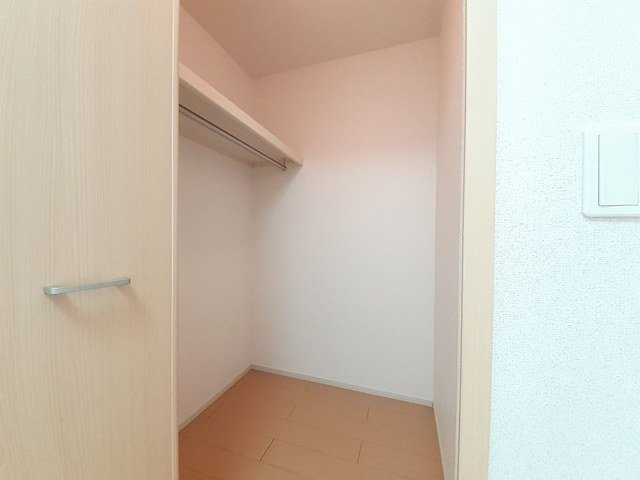 ＣＨＥＳＴＡ長江の収納|たっぷりとした収納スペースです