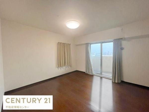 【洋室】 | キングスクエアヴィルジア大阪 | 6帖の洋室！