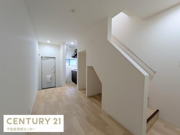 【居間・リビング】 | 市岡１丁目　中古テラスハウス