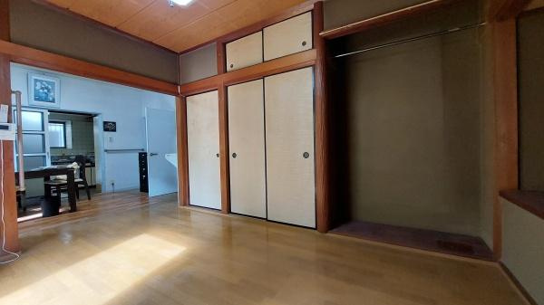 和歌山市坂田　中古戸建の洋室