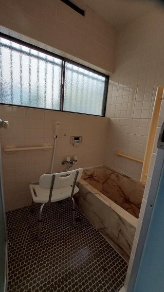 和歌山市坂田　中古戸建の浴室