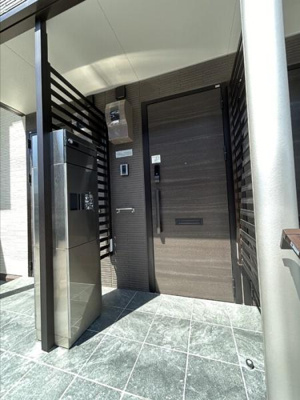 【エントランス】 | メゾン・アンソレイユ