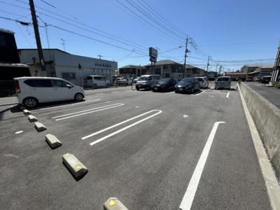 【駐車場】 | メゾン・アンソレイユ