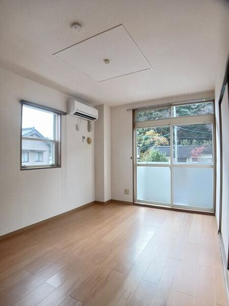 コーポセントムーンの居間・リビング