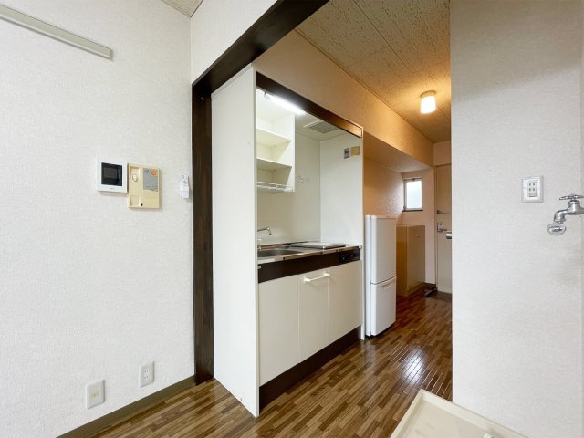 ヴィラ大菊の内装|入居中のため、別のお部屋です