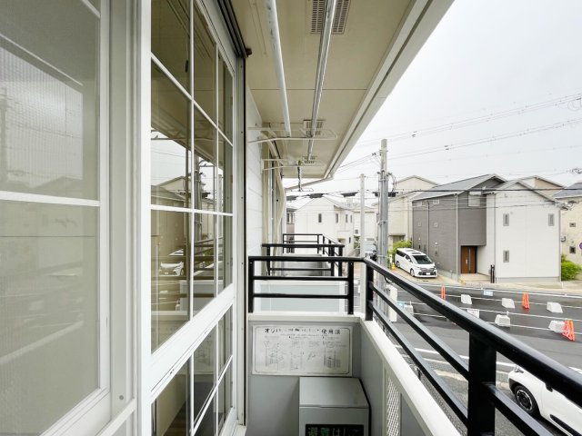 ヴィラ大菊のバルコニー|入居中のため、別のお部屋です