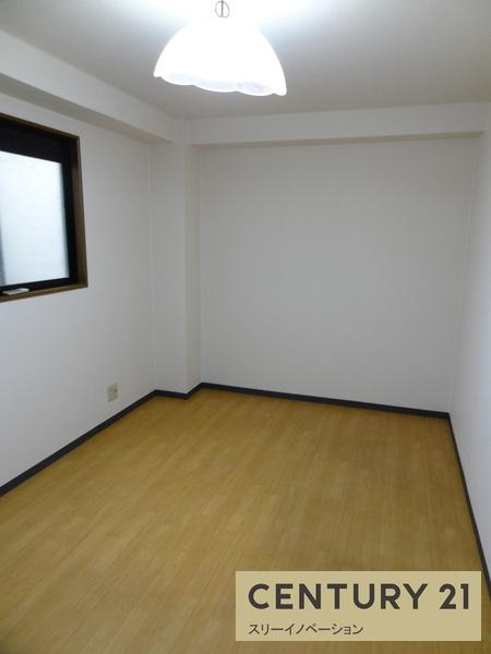 キャトルメゾン天野の洋室|きれいな洋室