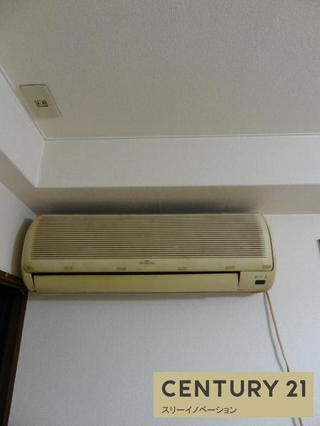 キャトルメゾン天野の洋室|エアコン完備