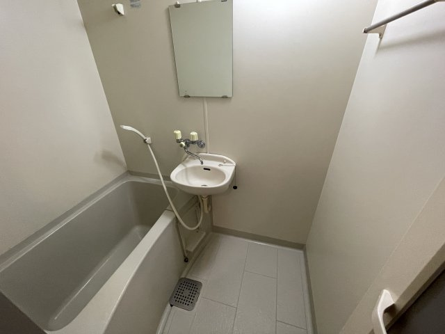 アポテッケン鳴尾の浴室