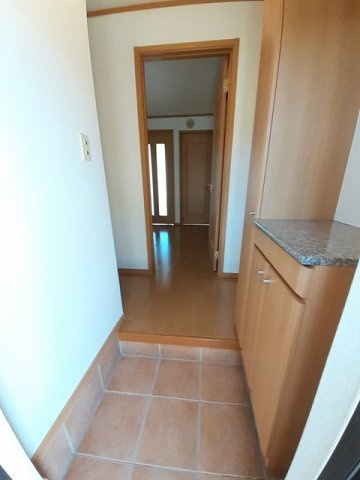 【玄関】 | グランデール花宗　壱番館