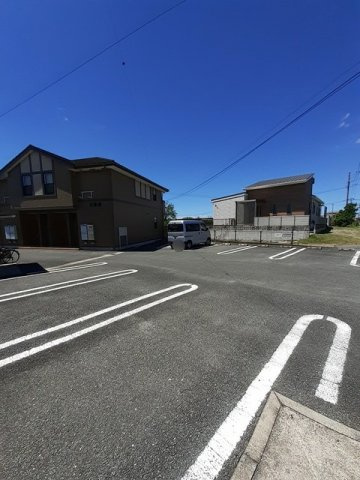 【駐車場】 | グランデール花宗　壱番館