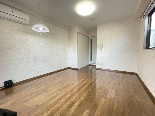 アポテッケン鳴尾の居間・リビング