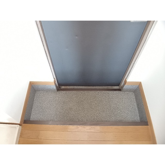 シャルマンBの玄関