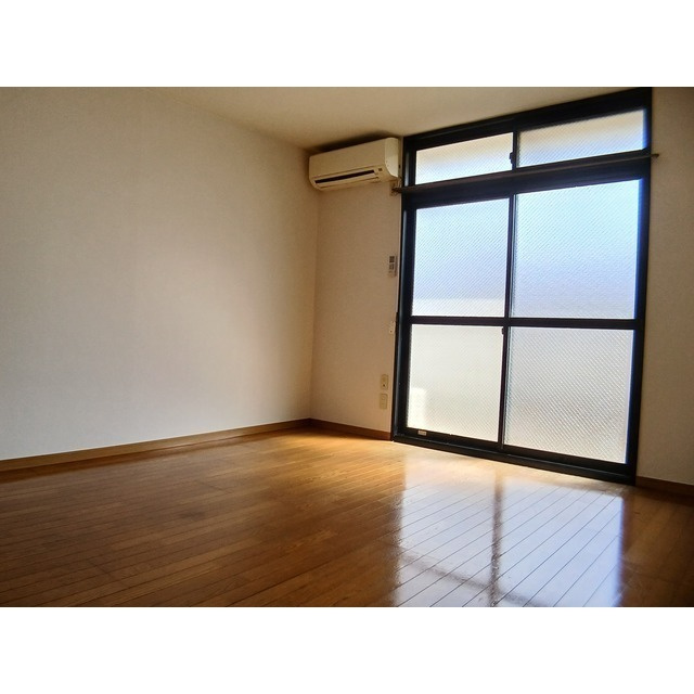 シャルマンBの居間・リビング