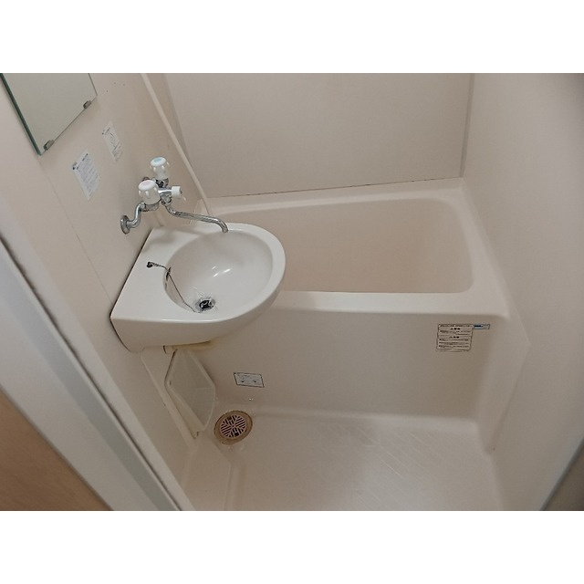 シャルマンBの浴室