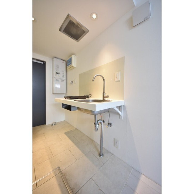 アパートメントクロ三軒茶屋の内装