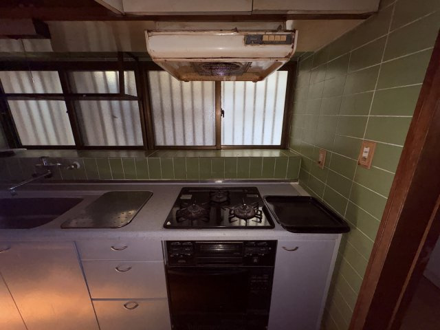 〇那覇市繁多川2丁目中古戸建てのキッチン|キッチンです