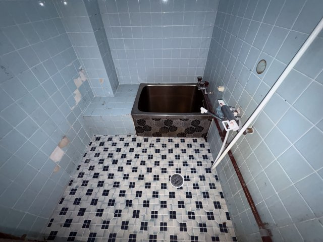 〇那覇市繁多川2丁目中古戸建ての浴室|ゆったり過ごせるお風呂です