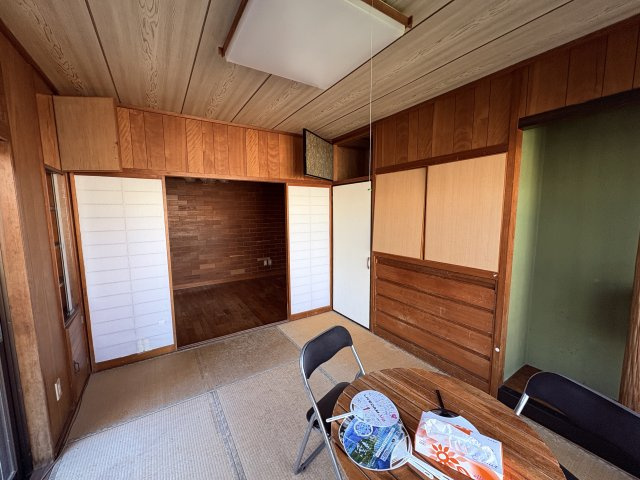 〇那覇市繁多川2丁目中古戸建ての和室|和室、ちょっとしたくつろぎスペースにいかがでしょうか