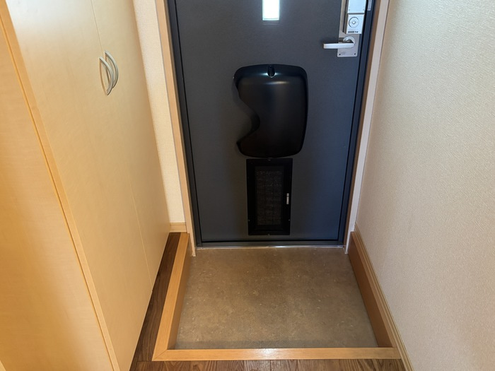 ホワイティ下馬　Ｂの玄関