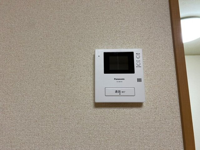 フローラルコート　Ａ