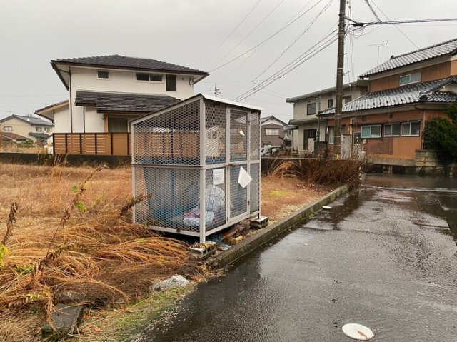 フローラルコート　Ａ